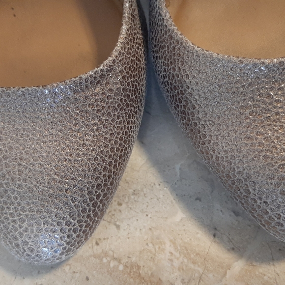 Calvin Klein gold shoes - Picture 9 of 10